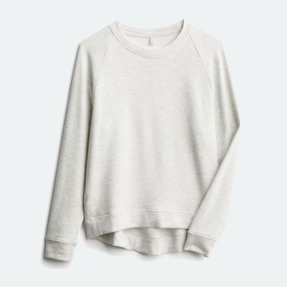 Lou & Grey SignatureSoft Plush Top in Light Gray